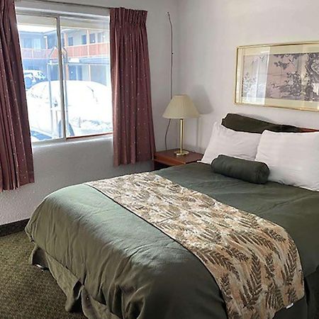 Travelodge By Wyndham The Dalles Buitenkant foto