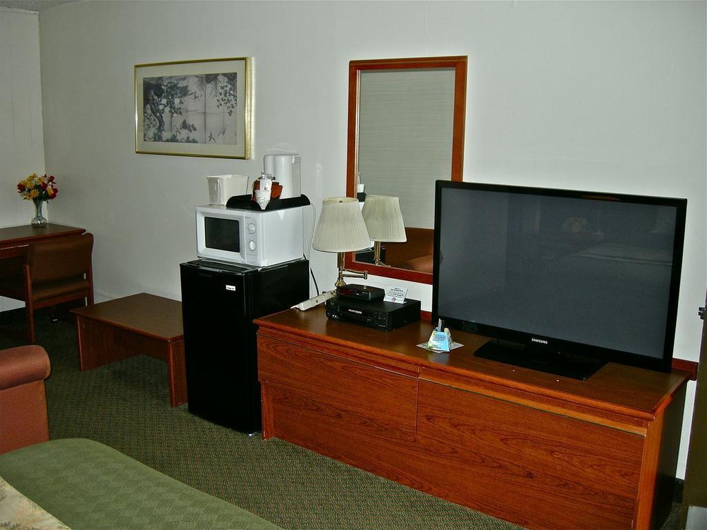Travelodge By Wyndham The Dalles Buitenkant foto